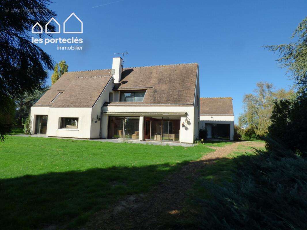 Maison à CHATEAUNEUF-EN-THYMERAIS