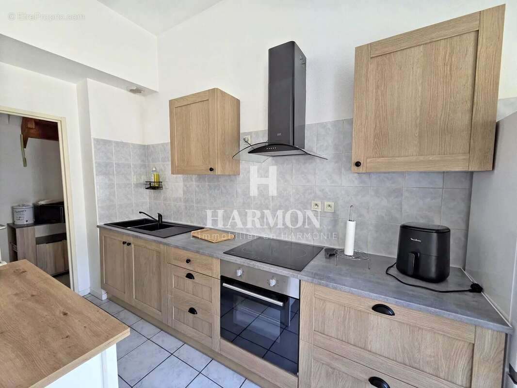 Maison T5 en centre ville d'Oloron - photo 4