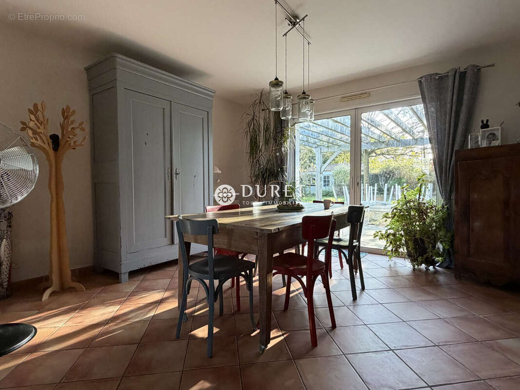 Maison à LA BOISSIERE-DE-MONTAIGU