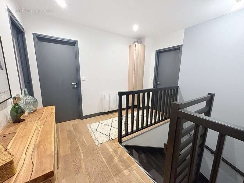 Maison à vendre 7 pièces TINQUEUX (51) - photo 12
