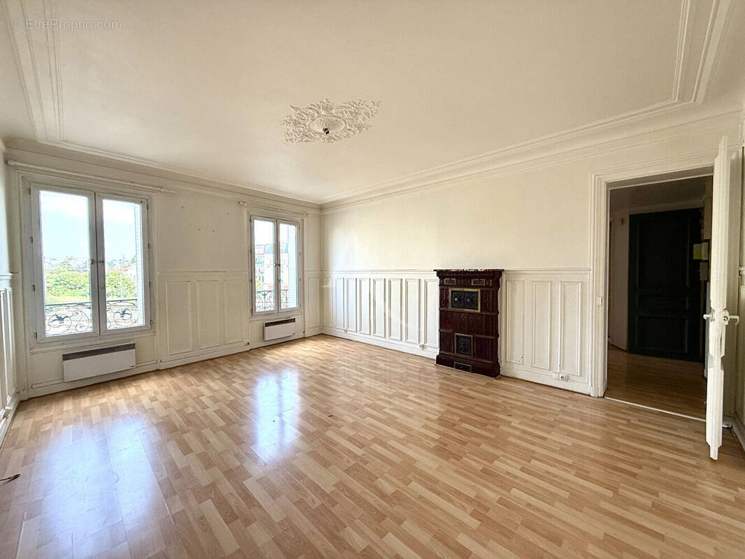 Appartement à VILLEMOMBLE