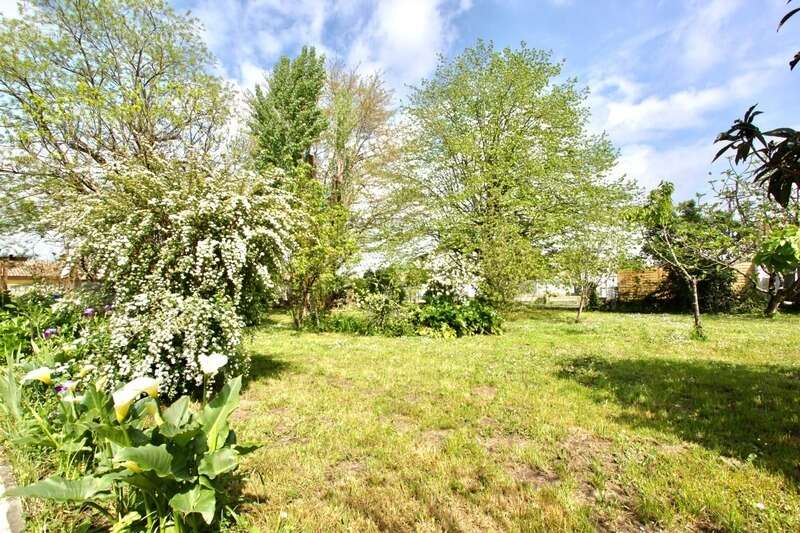 Maison à LA LANDE-DE-FRONSAC