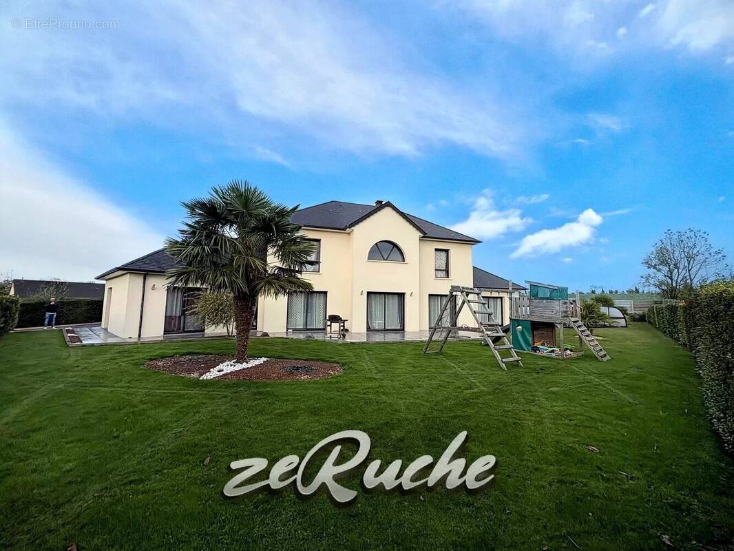 Maison à LE BENY-BOCAGE