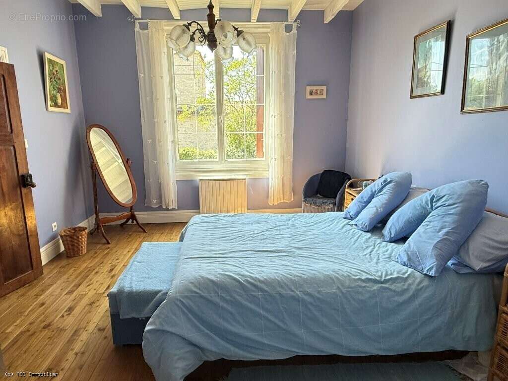 Maison Avec 4 Chambres Et Jardin Clos Sur 1062m² - photo 12