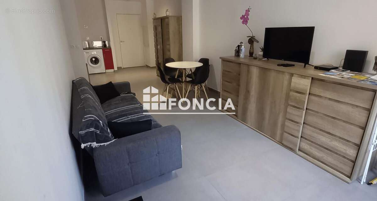 Appartement à MARSEILLE-2E