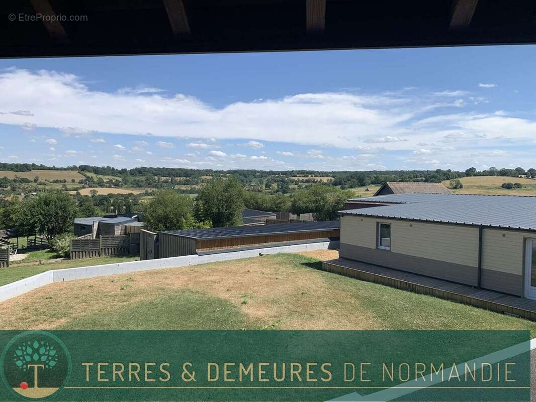 A VENDRE en NORMANDIE région de VIMOUTIERS (61120) un ensemble de bâtiments pour l'accueil d'événements : mariages, anniversaire - photo 11