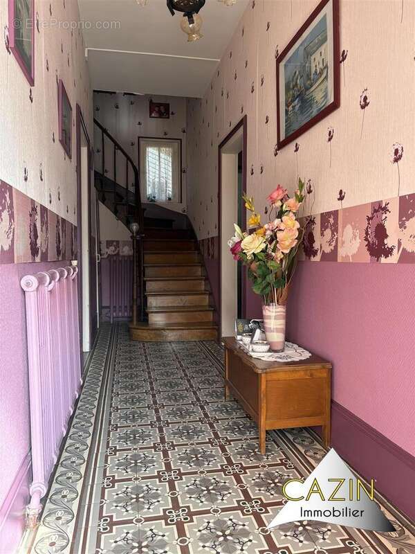 Maison 159 m² à Gace  - photo 2