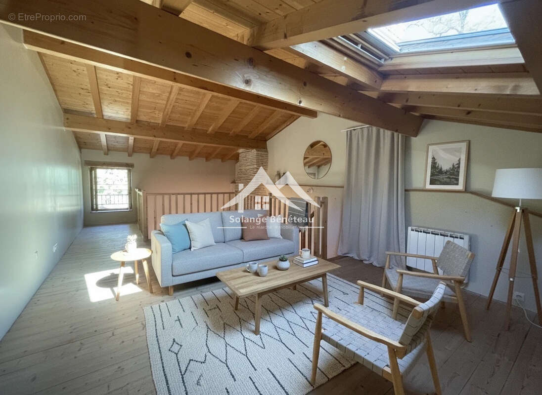 Maison en pierre rénovée au cœur des bois, proche de Pompogne - photo 3
