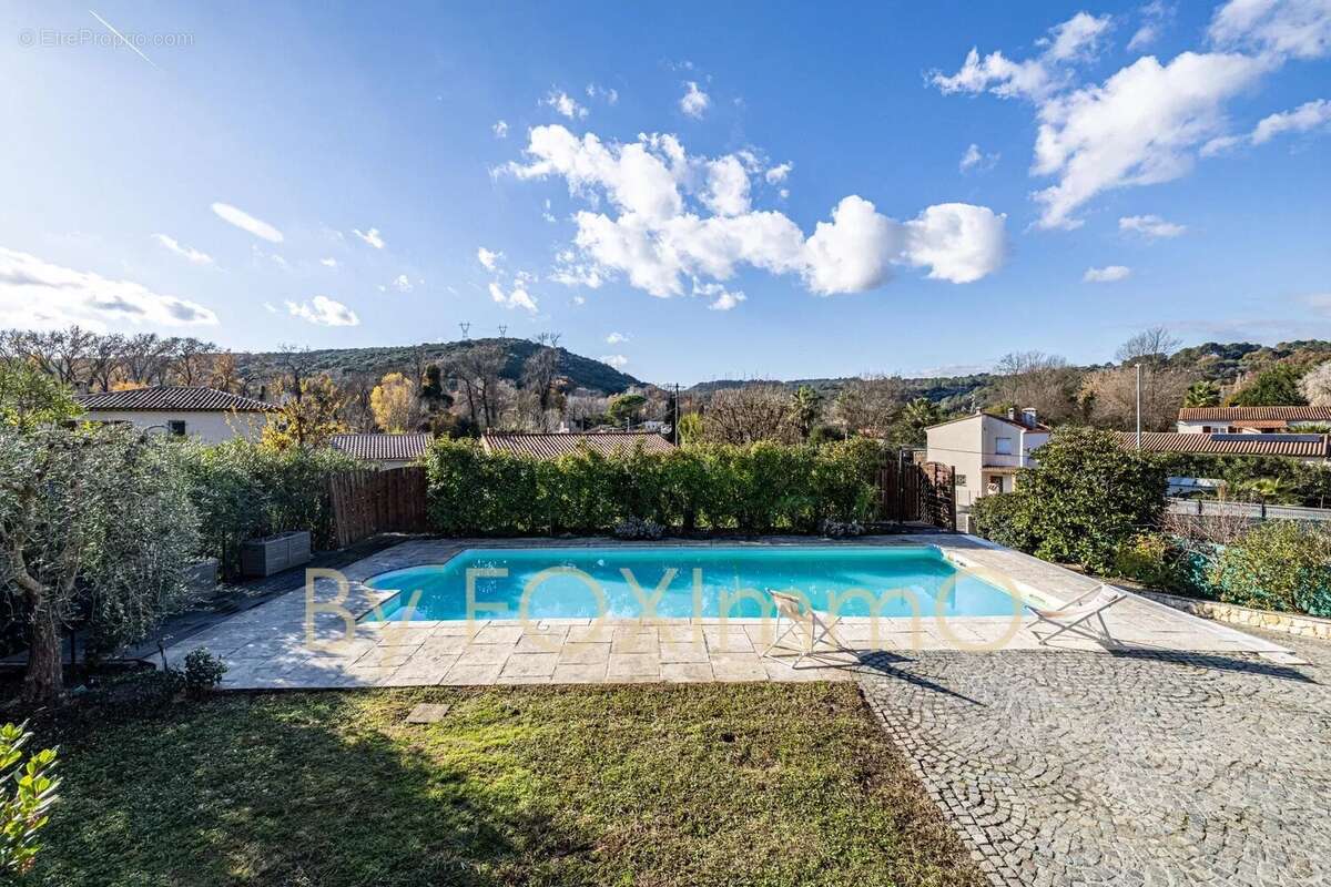 Maison à LA COLLE-SUR-LOUP