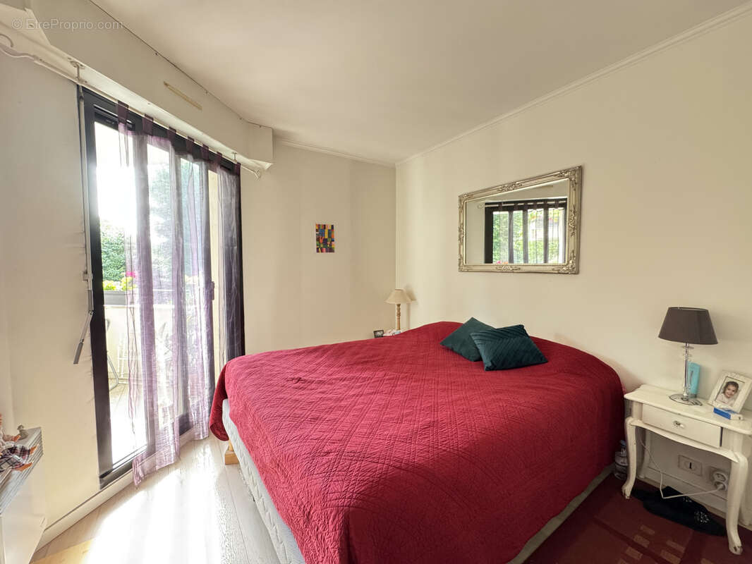 Appartement à LE PERREUX-SUR-MARNE