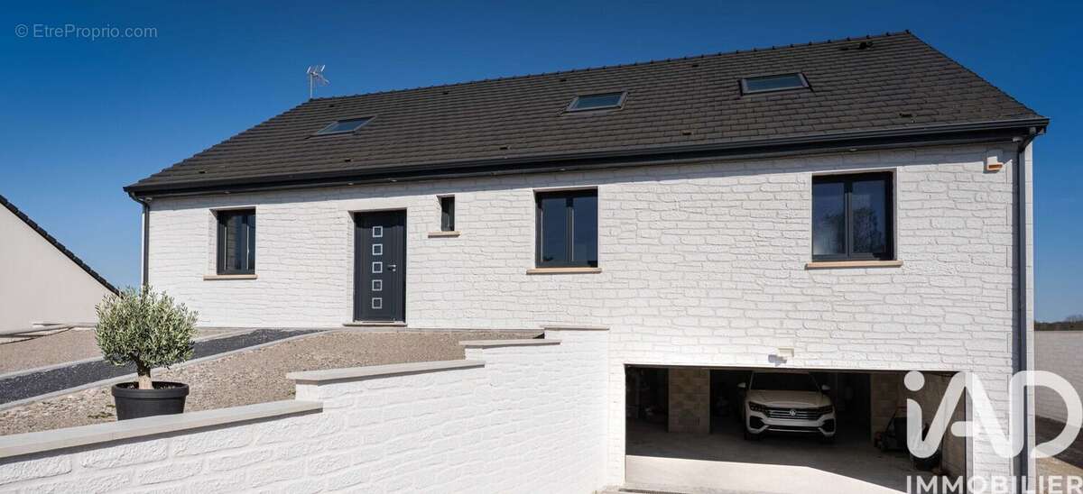 Photo 3 - Maison à MONTESCOURT-LIZEROLLES