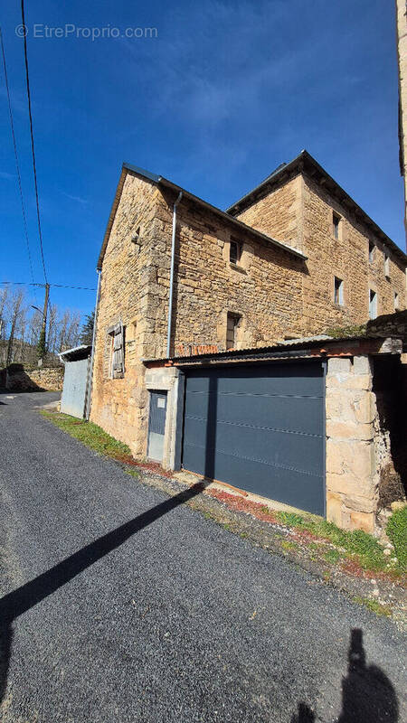 Maison à GABRIAC