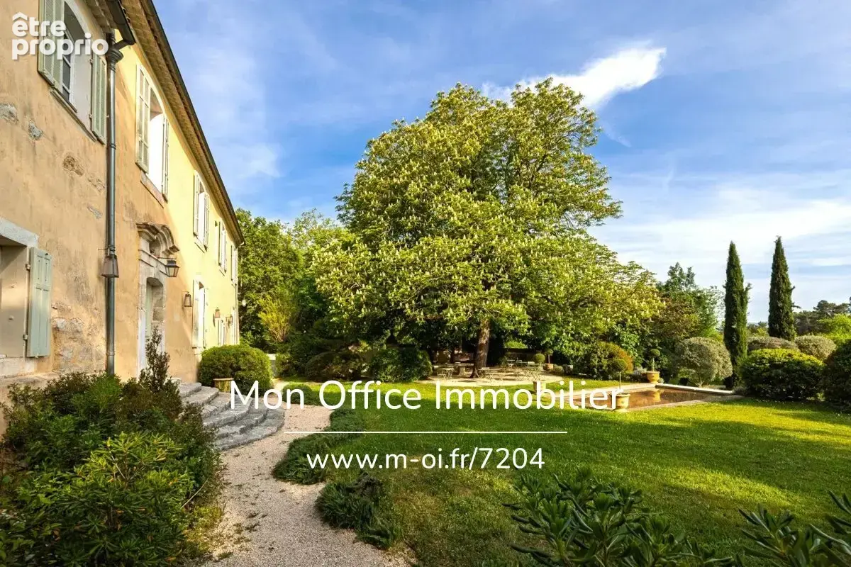 Référence : 7204-VCL - Bâtisse 17ème avec deux bastides, 5 appartements - Parc sur 1 hectare - 13 100 AIX EN PROVENCE - photo 6