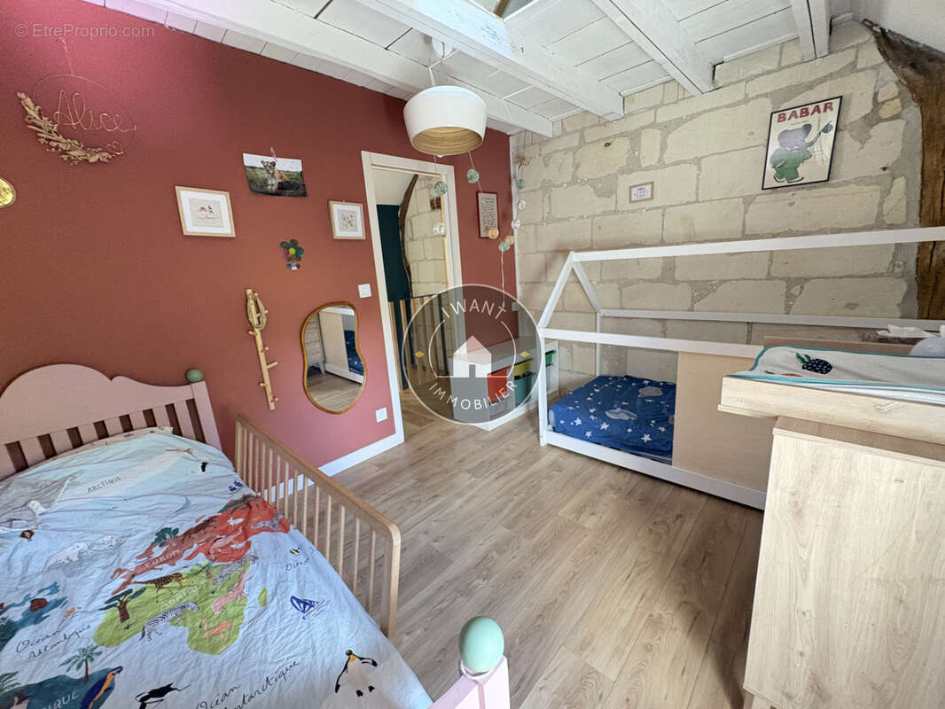 Maison coup de cœur à LOUERRE   Charme, authenticité et rénovation de qualité - photo 10
