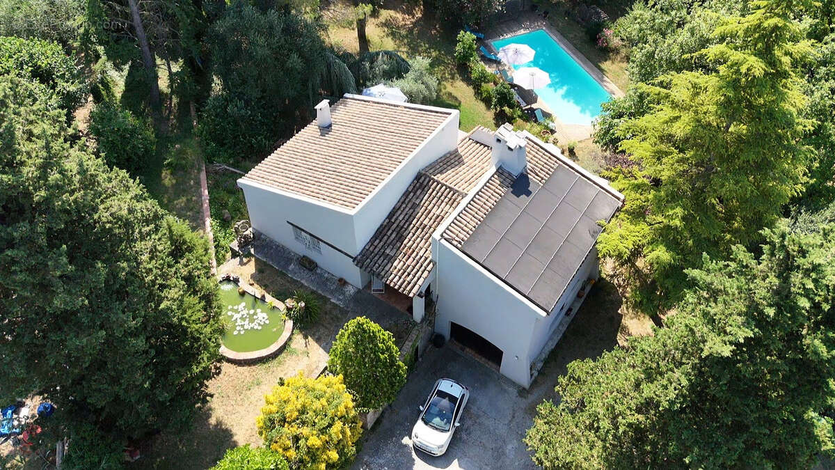 Maison à SAINT-JEANNET