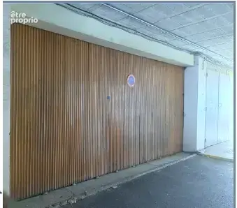 Parking à SAINT-RAPHAEL