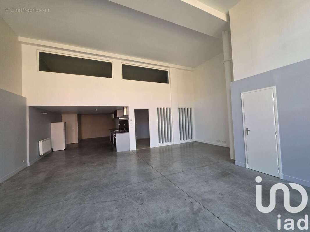 Photo 4 - Commerce à TOURCOING