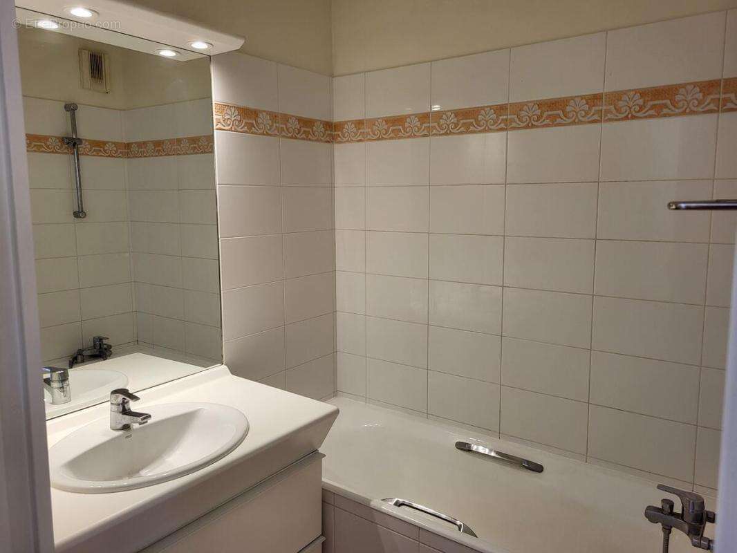 Appartement à RUEIL-MALMAISON
