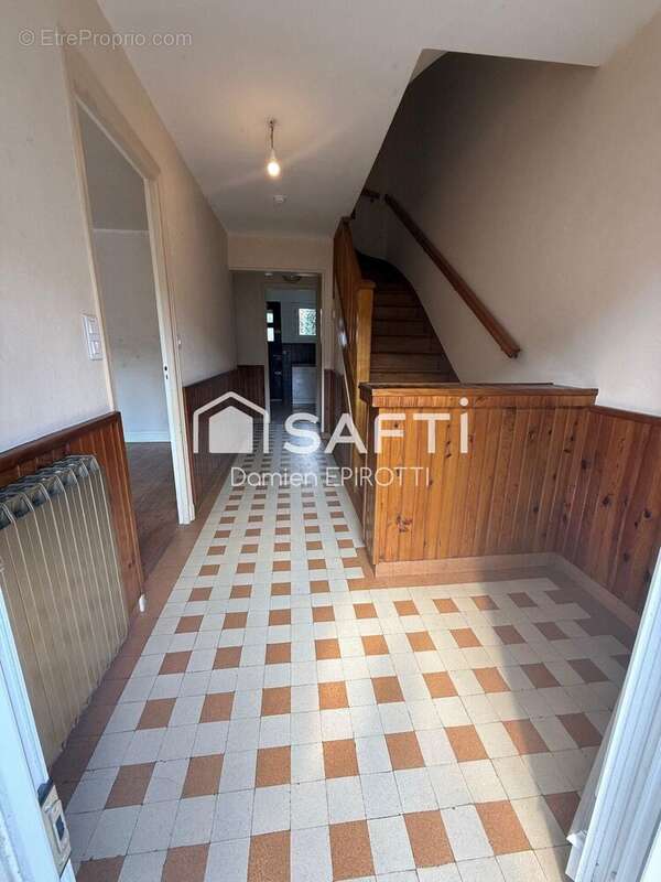 Maison 102 m² à Beaumont-En-Argonne  - photo 3
