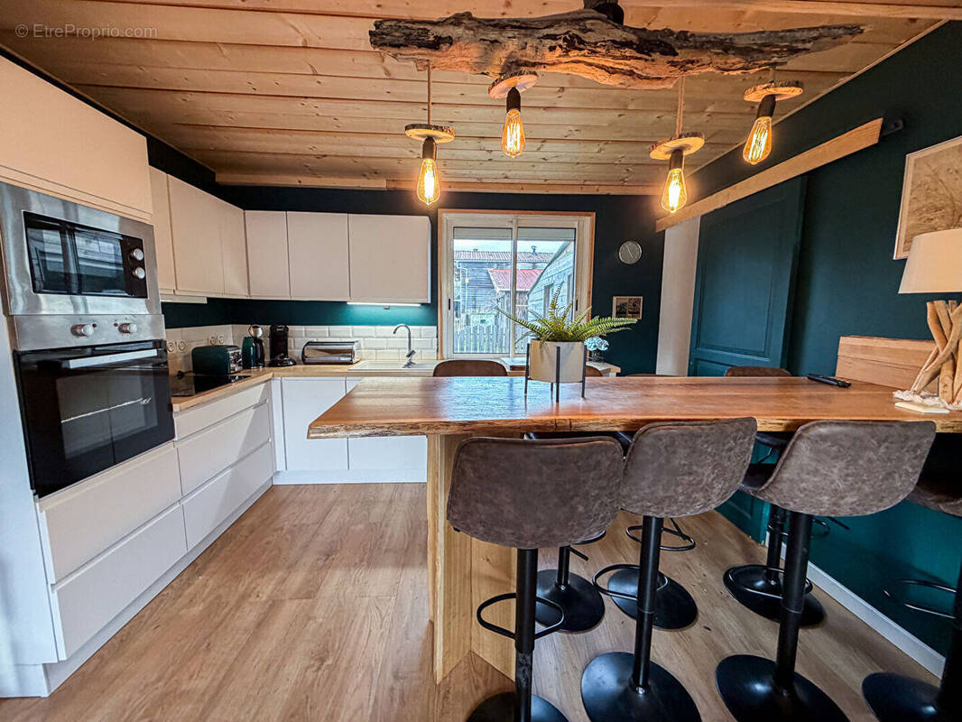 Maison à ONESSE-ET-LAHARIE