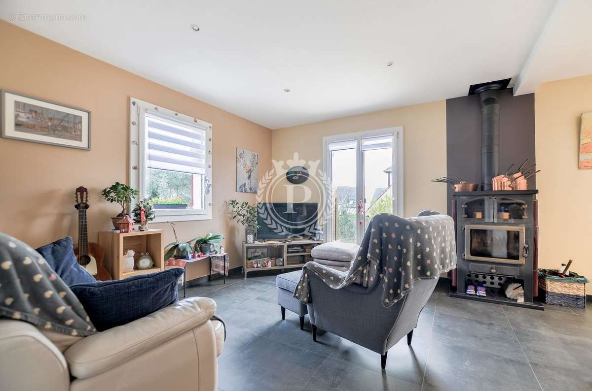 Maison à SAINT-PRIX