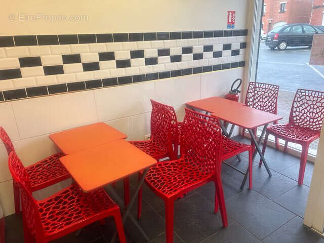 Commerce à SIN-LE-NOBLE