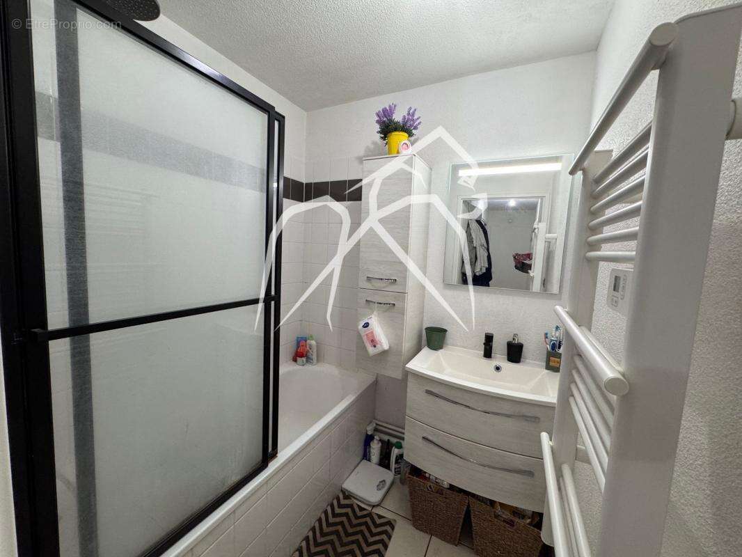 Appartement à DEVILLE-LES-ROUEN