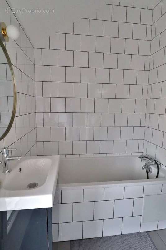 Maison à VERRIERES-LE-BUISSON