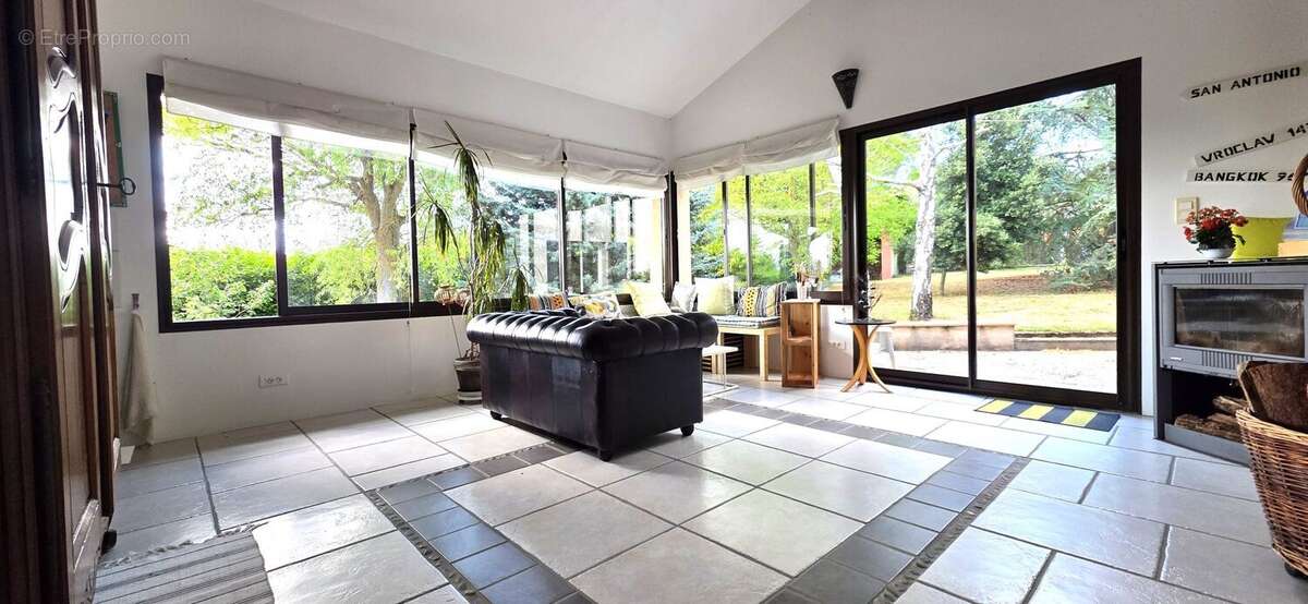 Maison 209 m² à Montlaur  - photo 5
