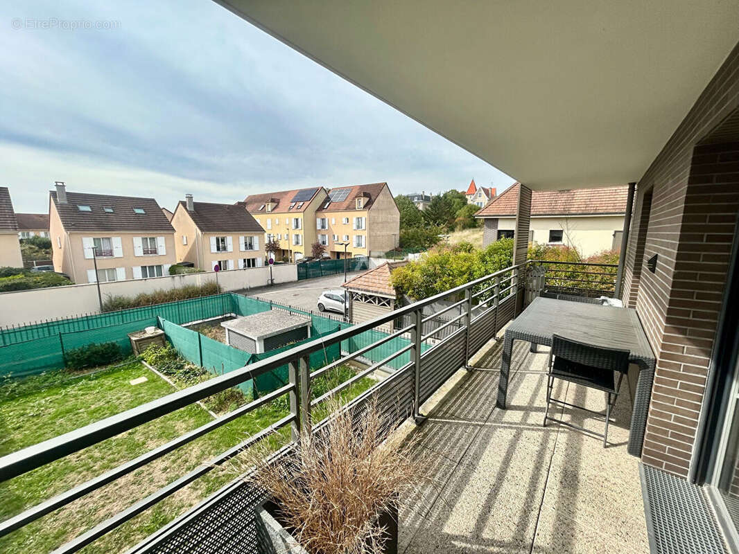Appartement à CARRIERES-SOUS-POISSY