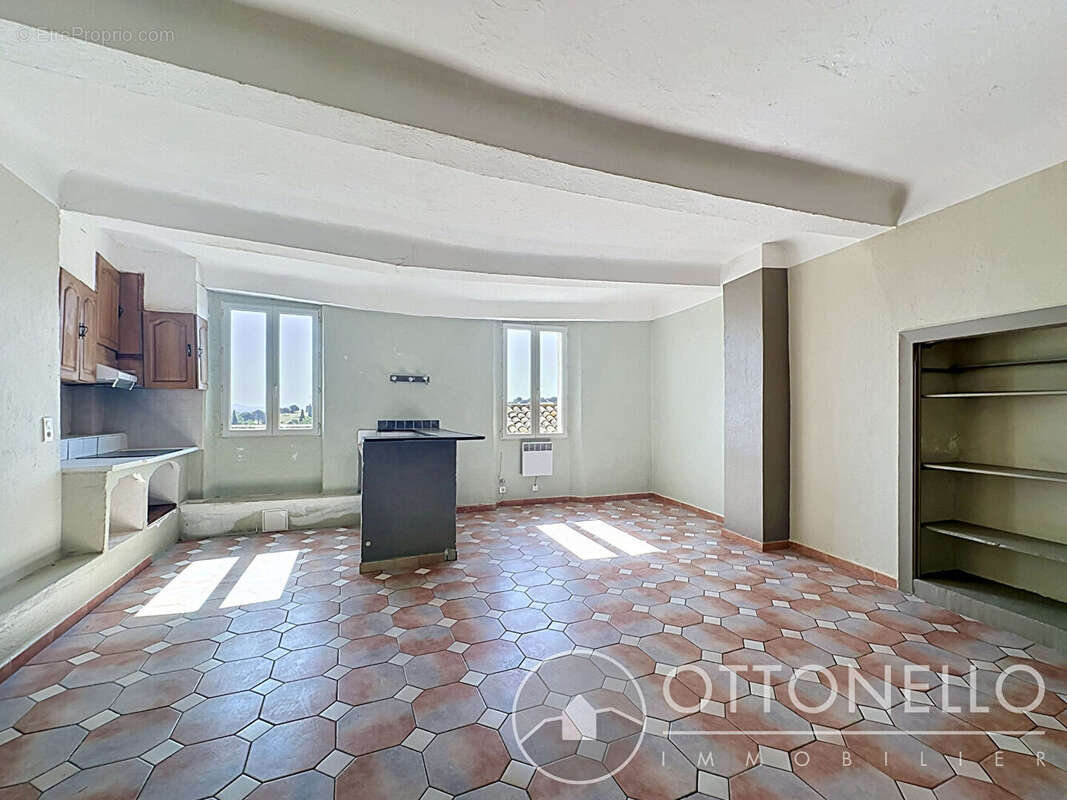 Appartement Duplex Roquebrune-sur-Argens 3 pièces 65,05 m2 - photo 4