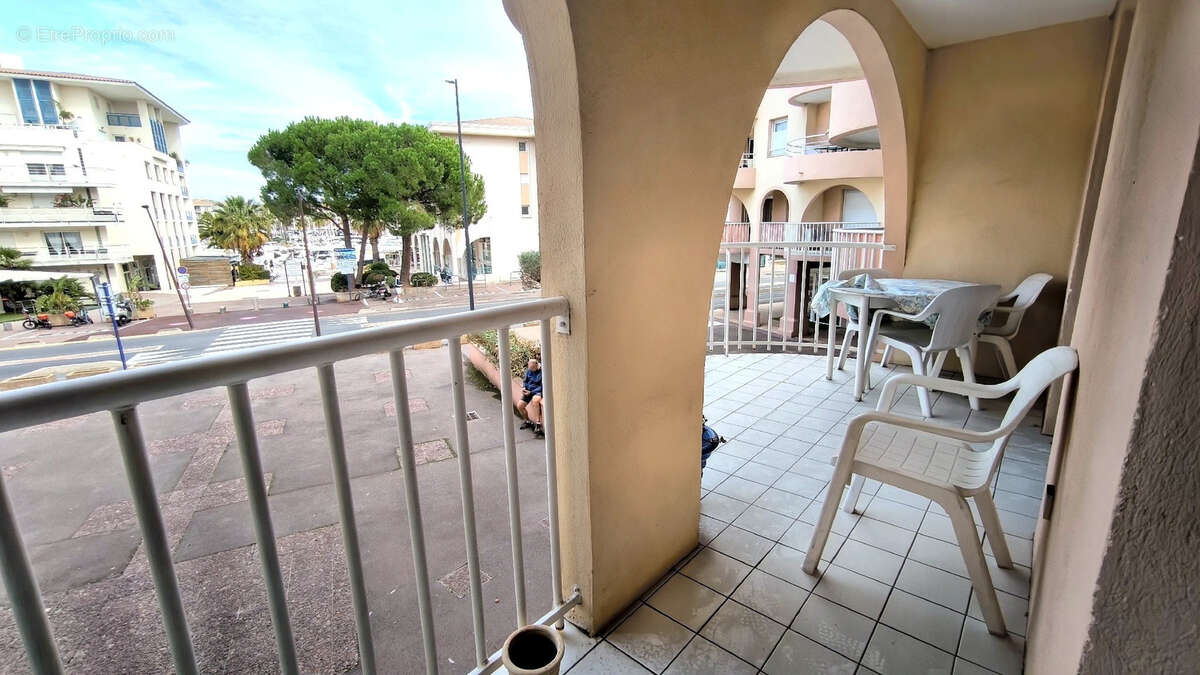 Appartement à FREJUS