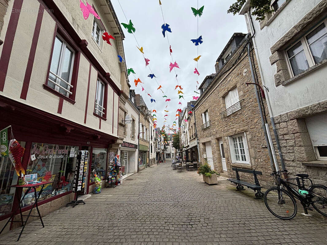 AURAY, hyper centre - STUDIO 30 m² - photo 4