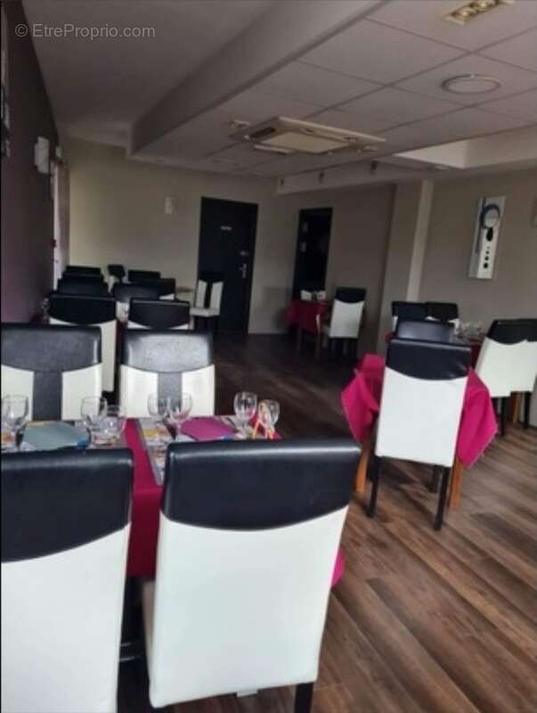 Dpt vosges (88), à vendre secteur neufchateau - murs & fonds bar restaurant immeuble - photo 10