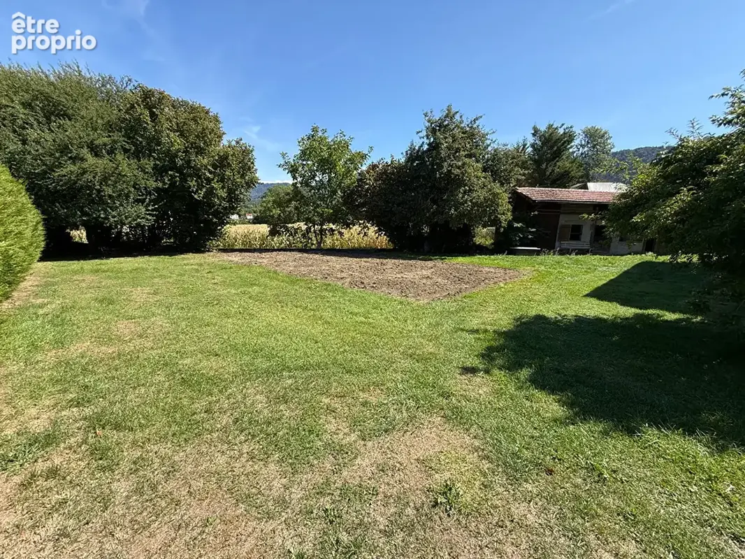 A vendre à Bons en Chablais Maison à rénover de 150 m² utiles avec sous-sol complet et annexes - photo 5