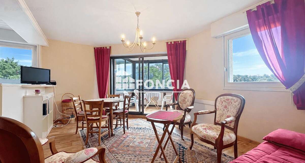 Appartement à TOURGEVILLE