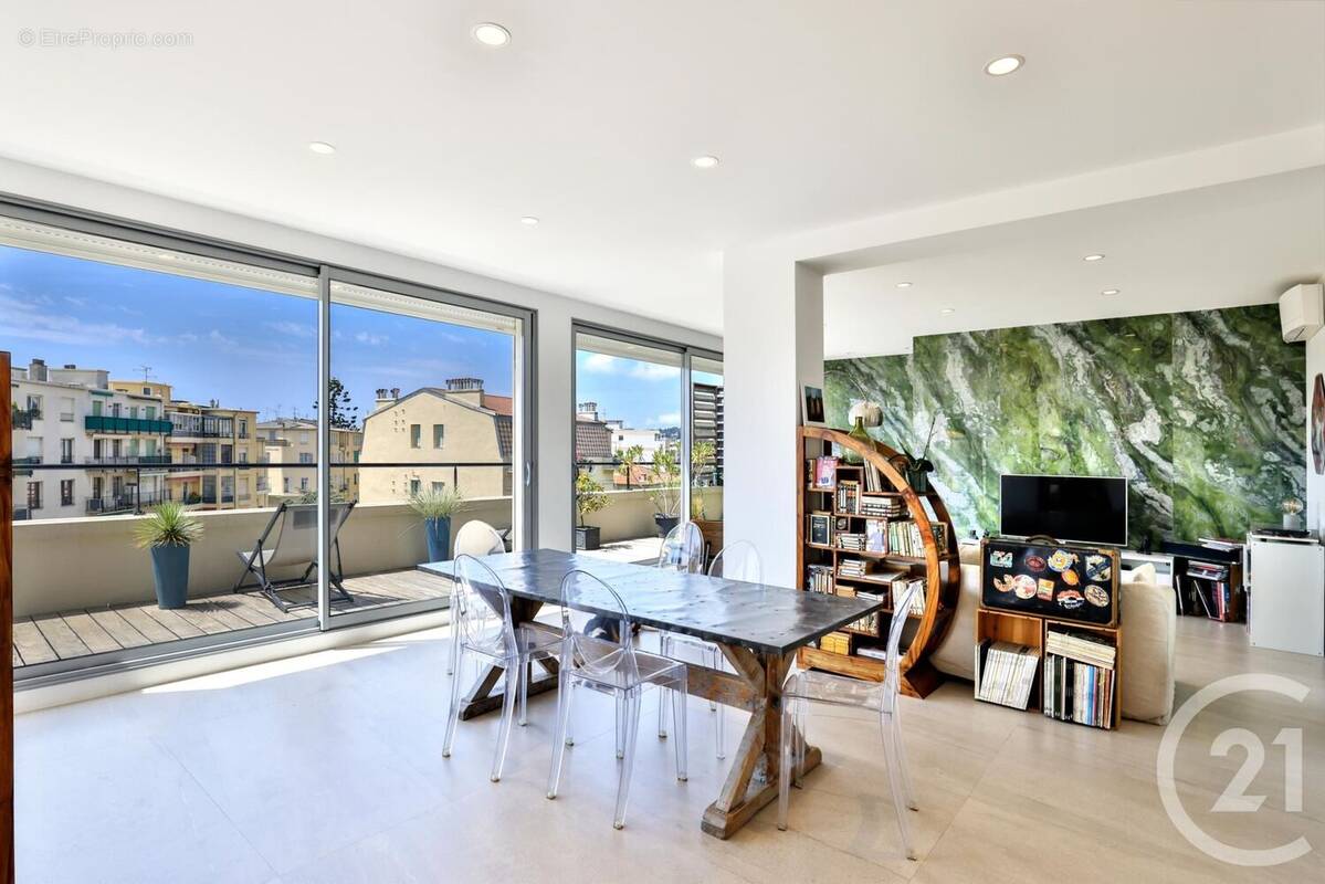 Appartement à NICE