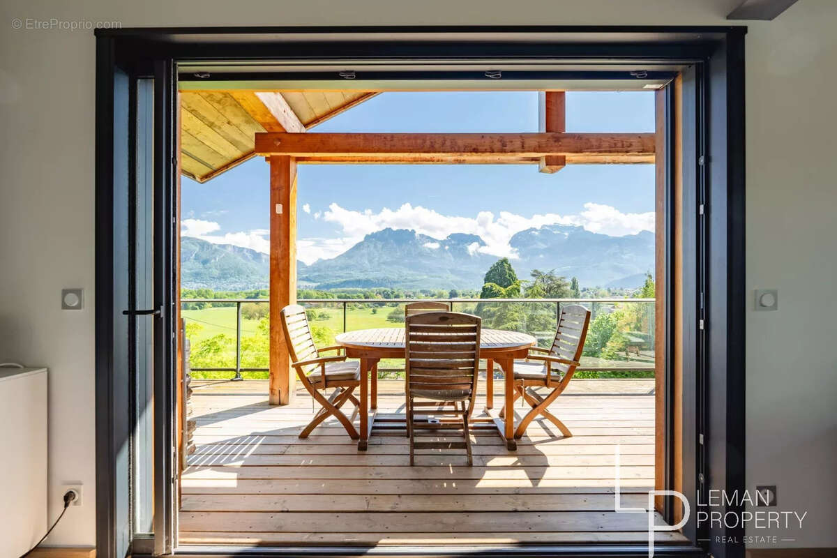 Maison à SAINT-JORIOZ