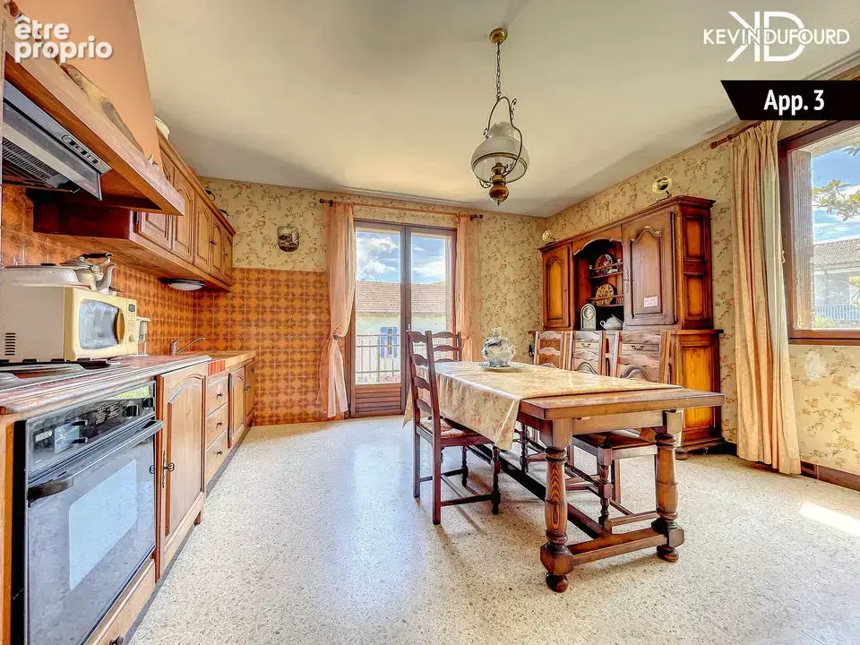 Maison de 335 m² sur un terrain de 1550 m² à - photo 5