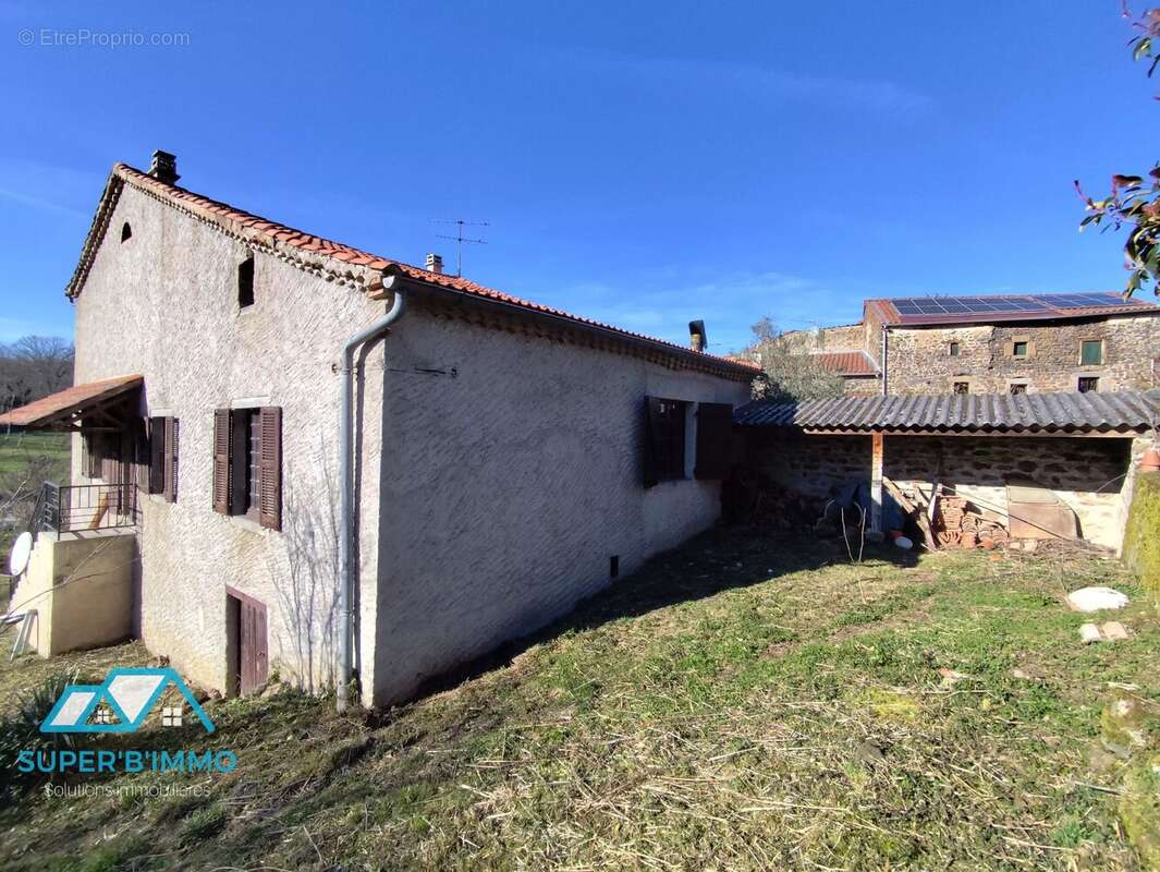 Maison à MAZEYRAT-D'ALLIER