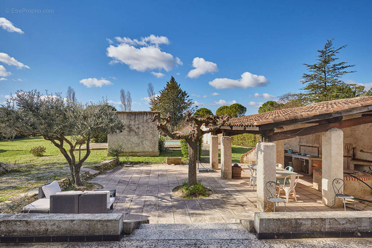 Maison à SAINT-CANNAT