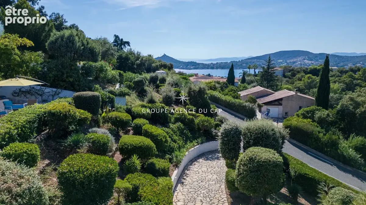Photo Maison à Saint-Raphael au prix de 1 495 000€
