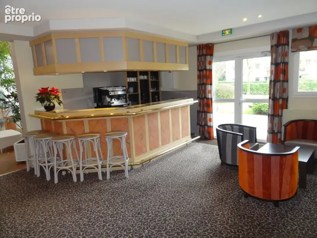 Appartement 2 pièces 45 m² à vendre à Le Chesnay (78150) - photo 2
