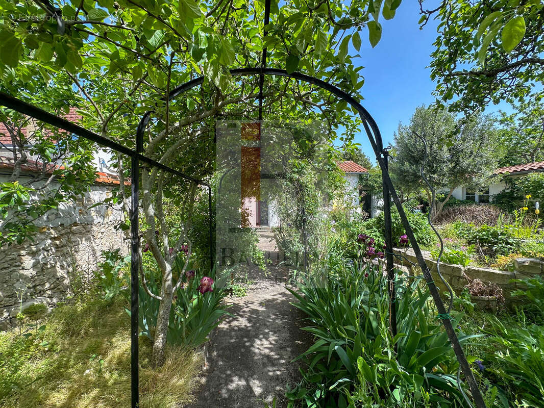 Maison à FOURAS
