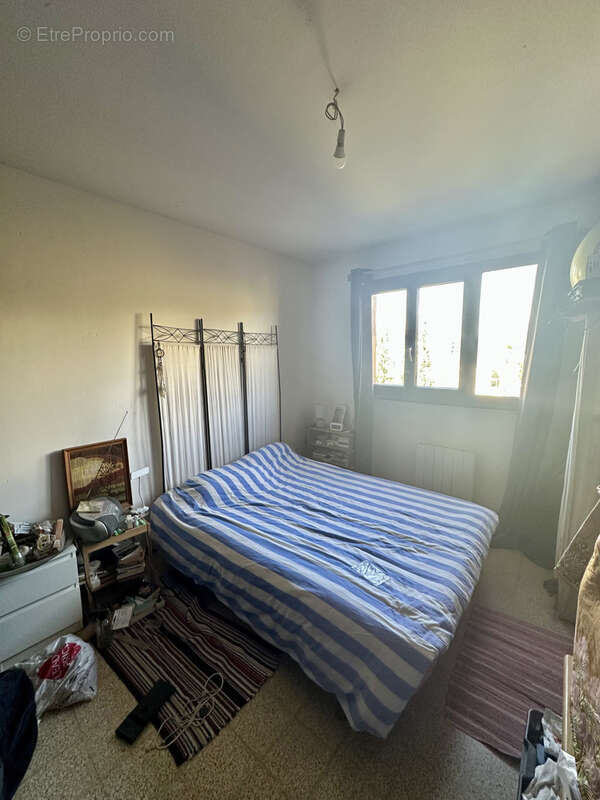 Appartement à MARSEILLE-3E