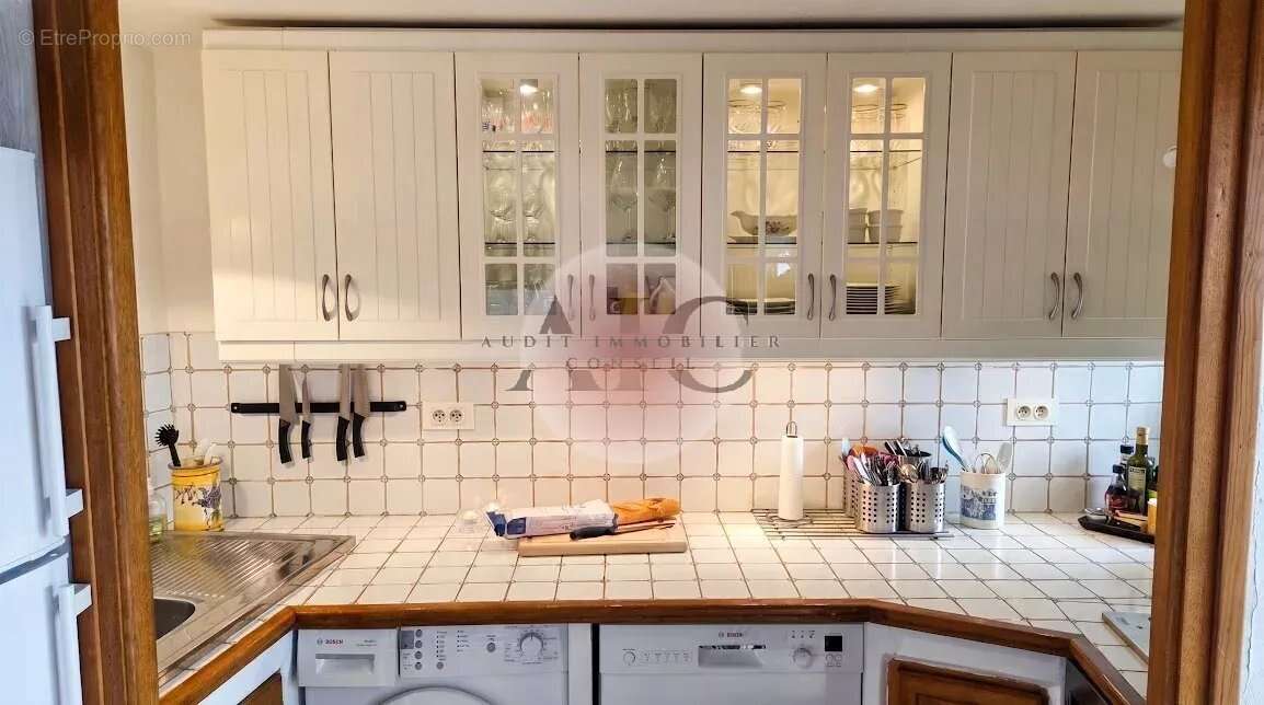 Appartement à FAYENCE