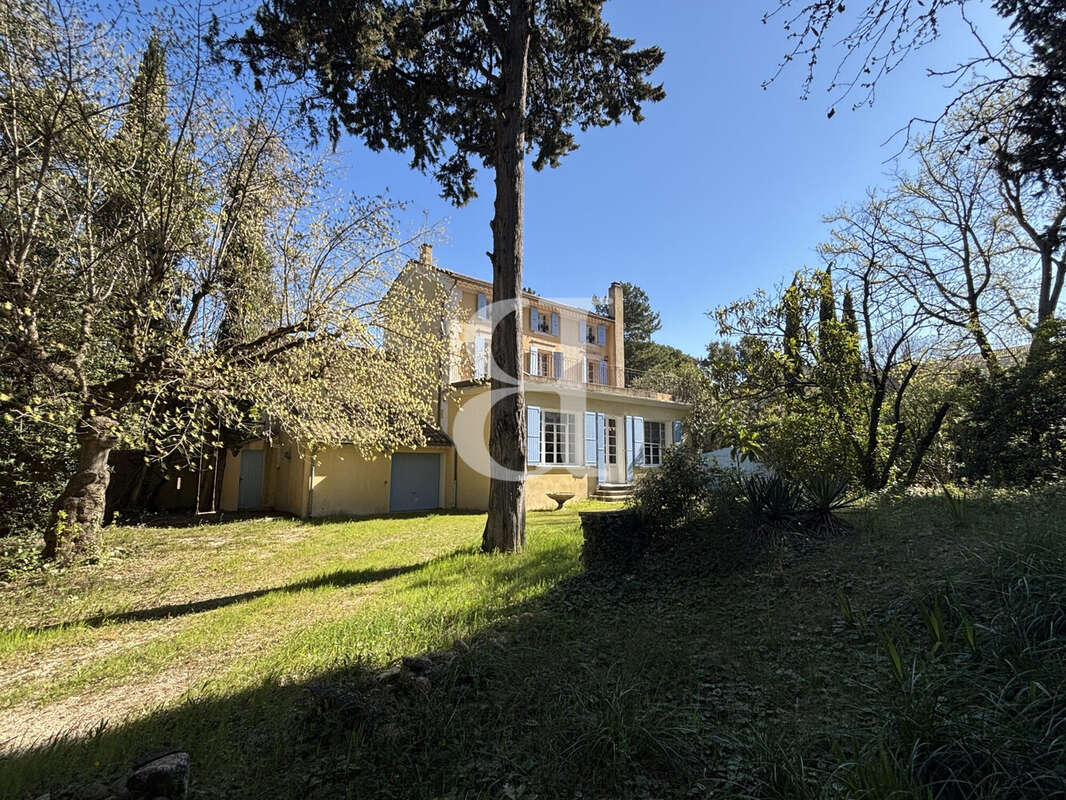 Maison à VAISON-LA-ROMAINE