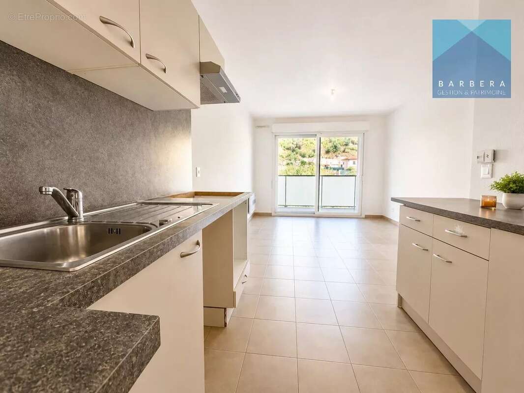 Appartement 2 pièces – Boulevard de la Madeleine, Nice - photo 4