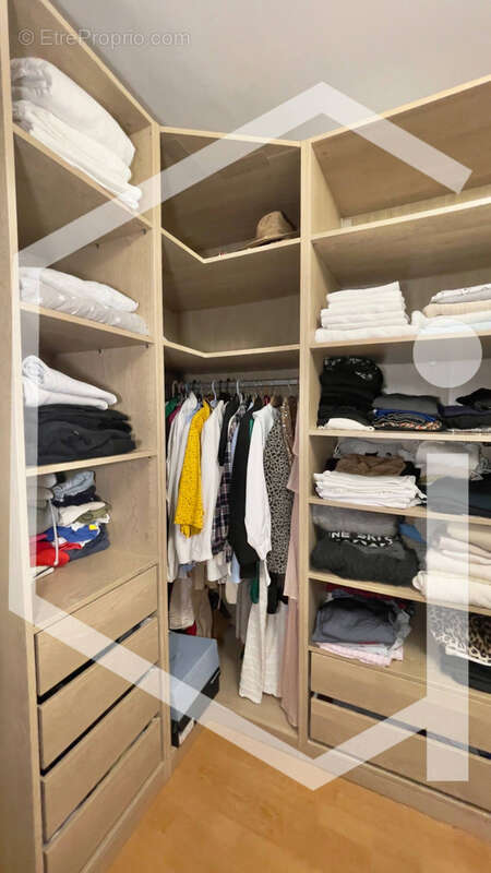 Appartement à PUTEAUX