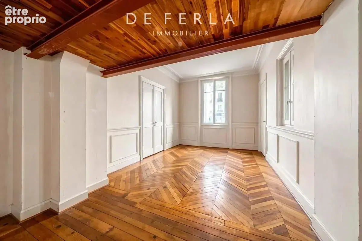 Studio à rénover avec mezzanine - Place Maubert/Boulevard Saint-Germain - photo 5